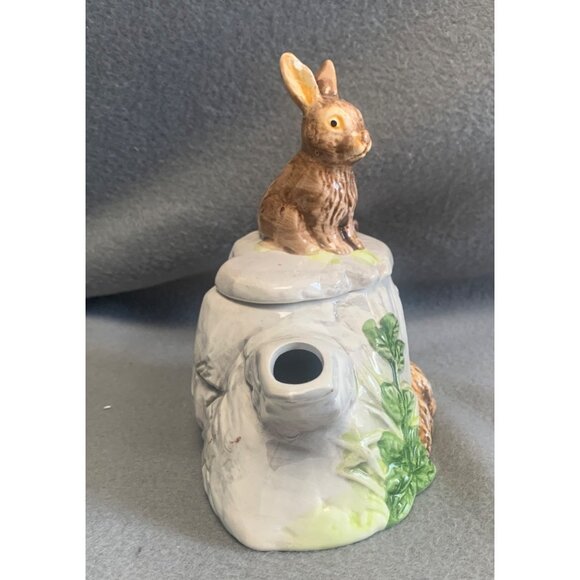 Vintage Rabbit-Themed Ceramic Teapot From 1992 By C.S.B. LTD - Picture 2 of 13